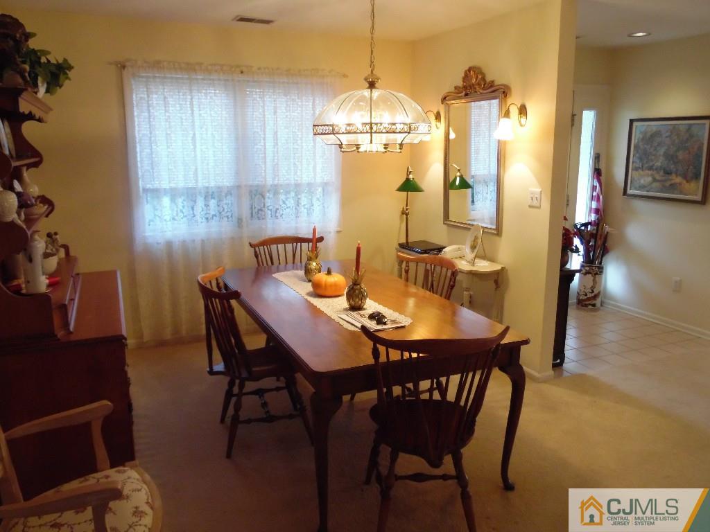 67 A Winthrop Road Monroe Township, NJ 08831 - Photo 8 of 22 Gallery Image 8