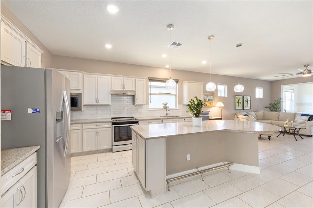 9601 Southwest 65th Place Ocala, FL 34481 - Photo 5 of 44