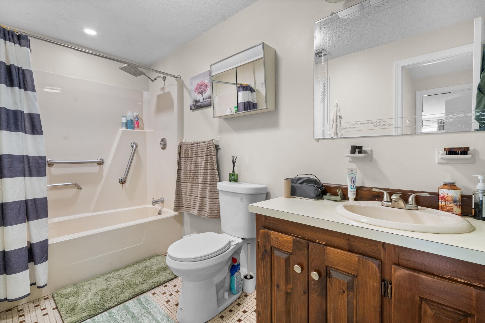 184 Cannongate III Road, Unit 184 Nashua, NH 03063 - Photo 19 of 32