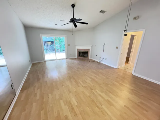 $2,200 | 3562 Killarney Plaza Drive, Tallahassee, FL 32309