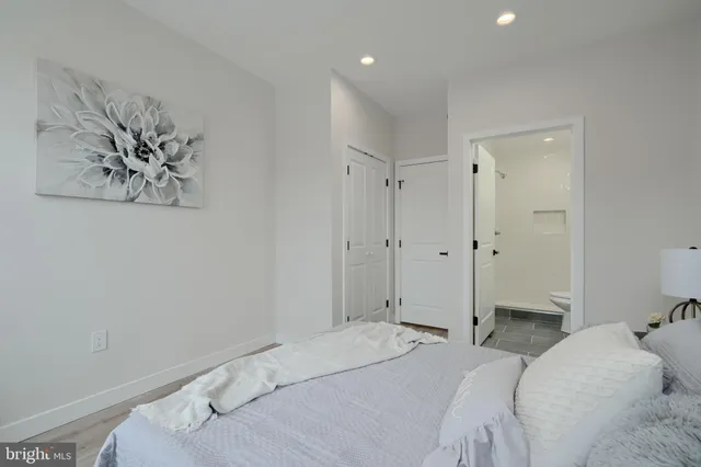 $3,400 | 602 South Streeper Street, Baltimore, MD 21224