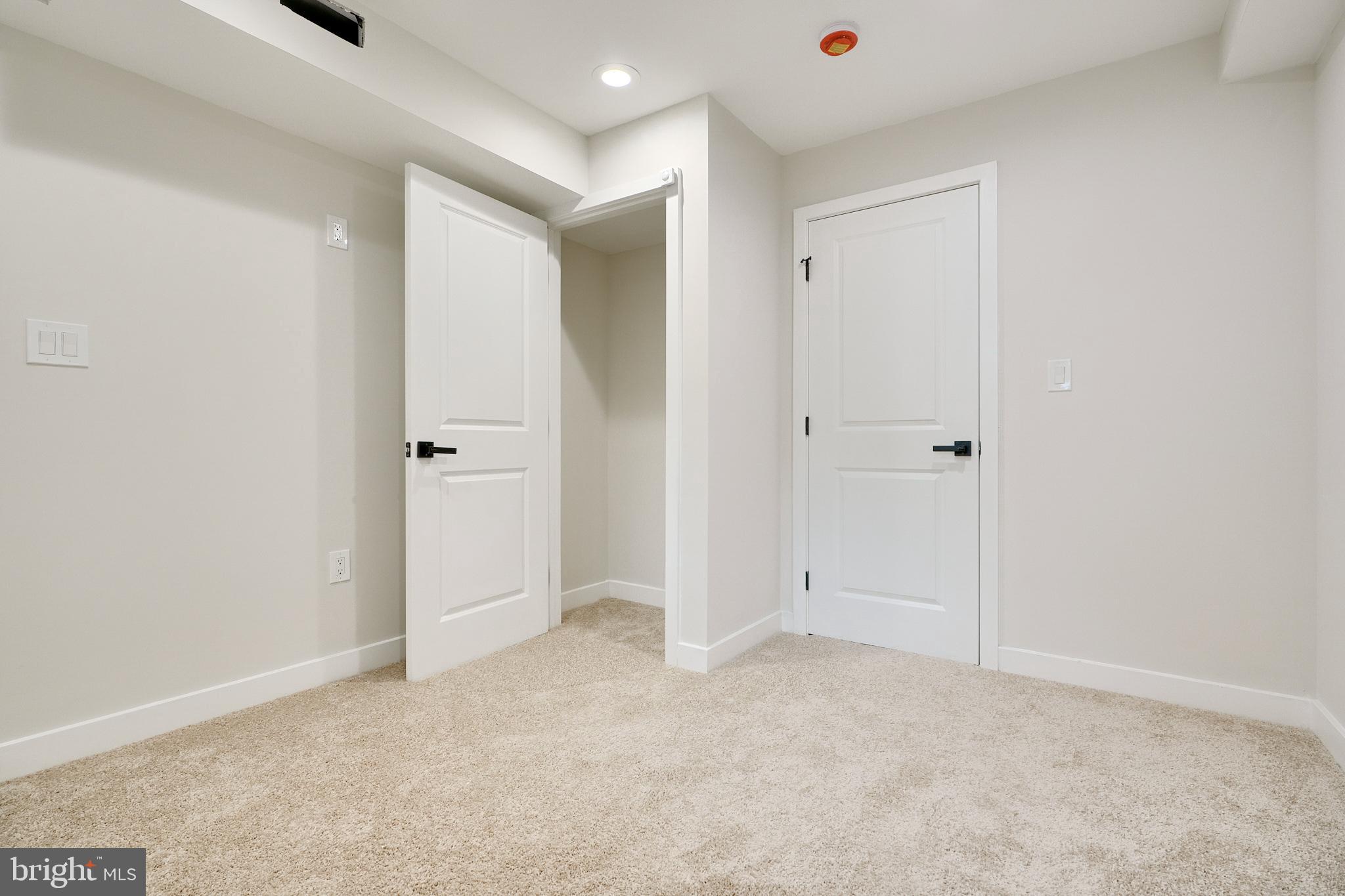 602 South Streeper Street Baltimore, MD 21224 - Photo 30 of 31 a view of an empty room