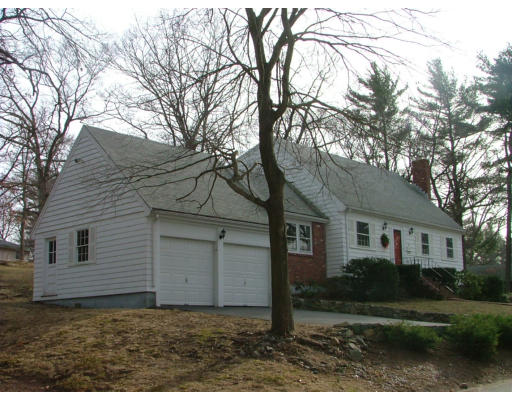 32 Hancock Road Hingham, MA 02043 - Photo 9 of 14 Gallery Image 9