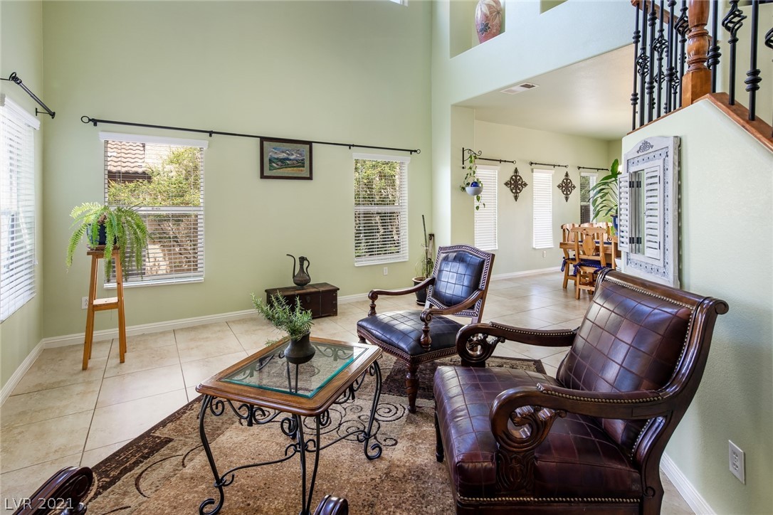186 Rising Mesa Court Henderson, NV 89012 - Photo 4 of 35