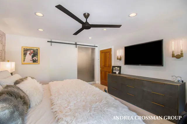 $1,150,000 | 8955 Braden Road, Haslett, MI 48840