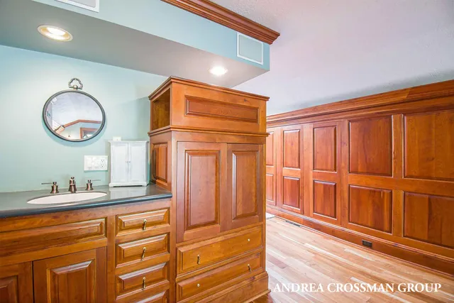 $1,150,000 | 8955 Braden Road, Haslett, MI 48840