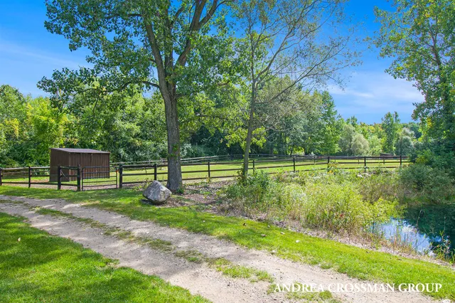 $1,150,000 | 8955 Braden Road, Haslett, MI 48840