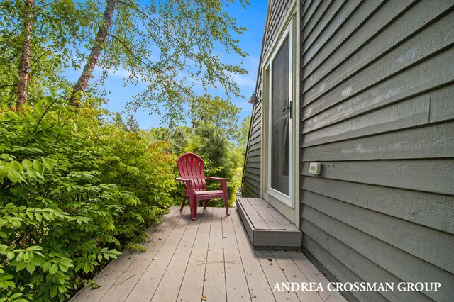 $1,150,000 | 8955 Braden Road, Haslett, MI 48840