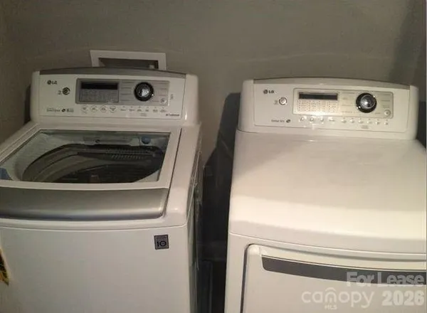 a close up view of washer and dryer