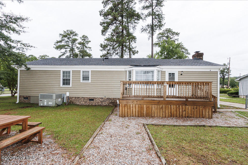 1101 Strawbush Road Rocky Mount, NC 27804 - Photo 34 of 43