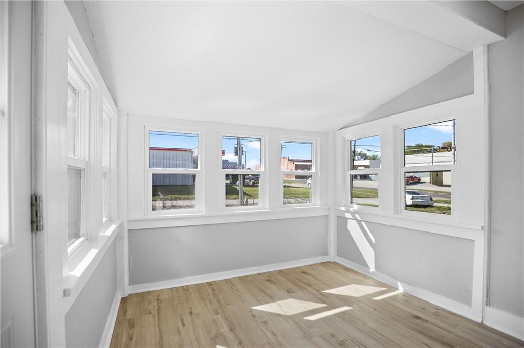 714 Vine Street Chillicothe, MO 64601 - Photo 10 of 34