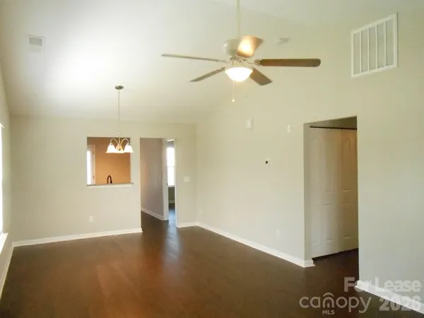 $1,600 | 5325 Harris Cove Drive, Charlotte, NC 28269