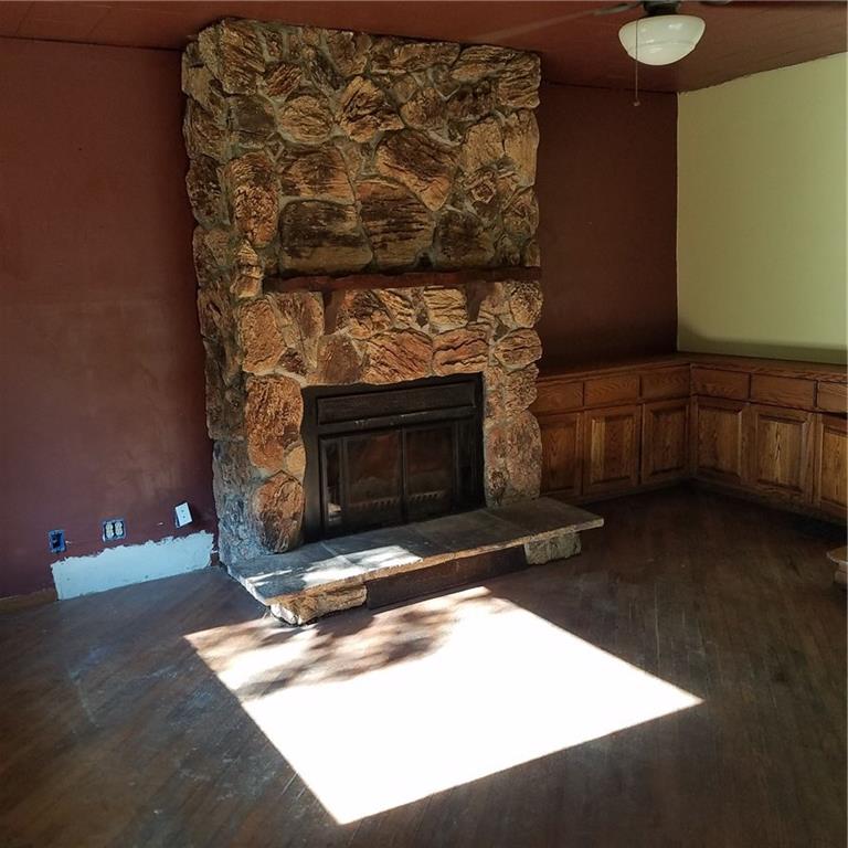 230 Crawford Road Pittsburgh, PA 15237 - Photo 5 of 8 Gallery Image 5