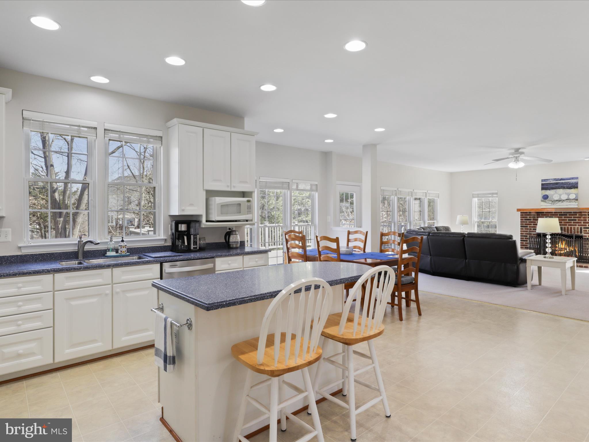 769 Kenneth Place Southeast Leesburg, VA 20175 - Photo 21 of 61 Gallery Image 21