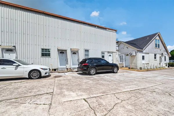 $900 | 7738 Park Pl Boulevard, Houston, TX 77087