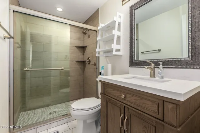 $3,300 | 13838 North 37th Way, Phoenix, AZ 85032