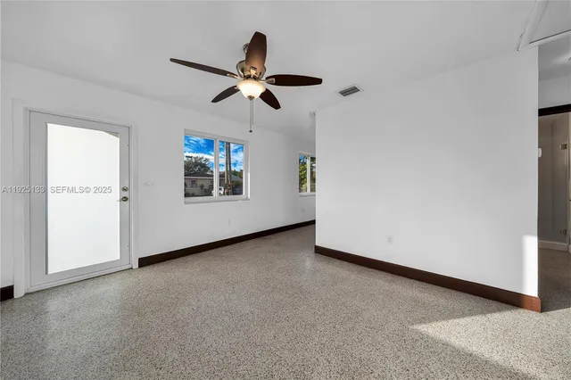 $2,400 | 3471 Southwest 3rd Street, Unit 3471, Miami, FL 33135