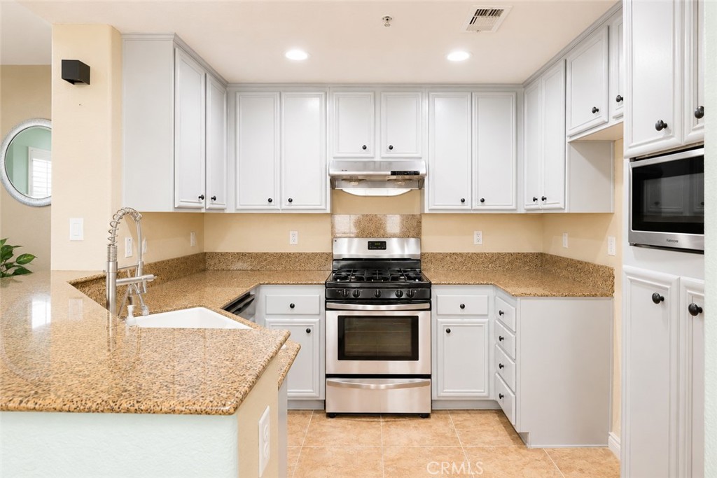 3121-160 West Ball Road Anaheim, CA 92804 - Photo 12 of 38