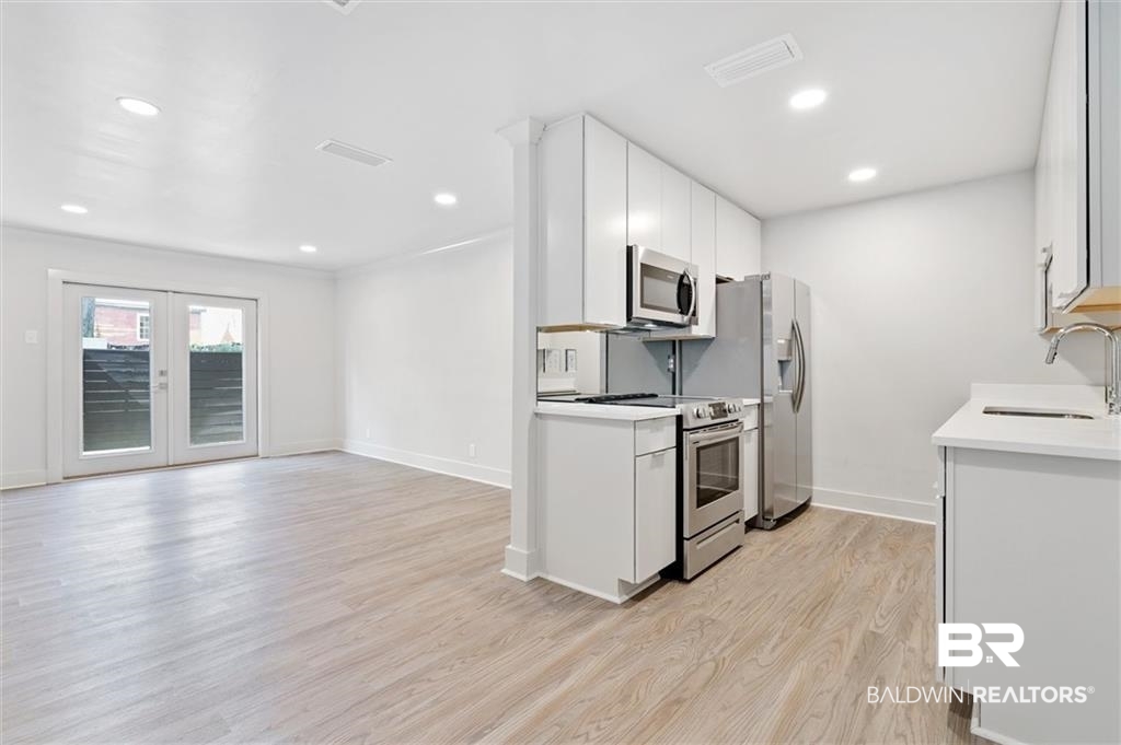 3655 Old Shell Road, Unit 118 Mobile, AL 36608 - Photo 2 of 16