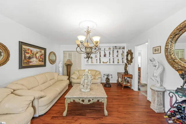 $625,000 | 408 Putman Road, Fountain Inn, SC 29644