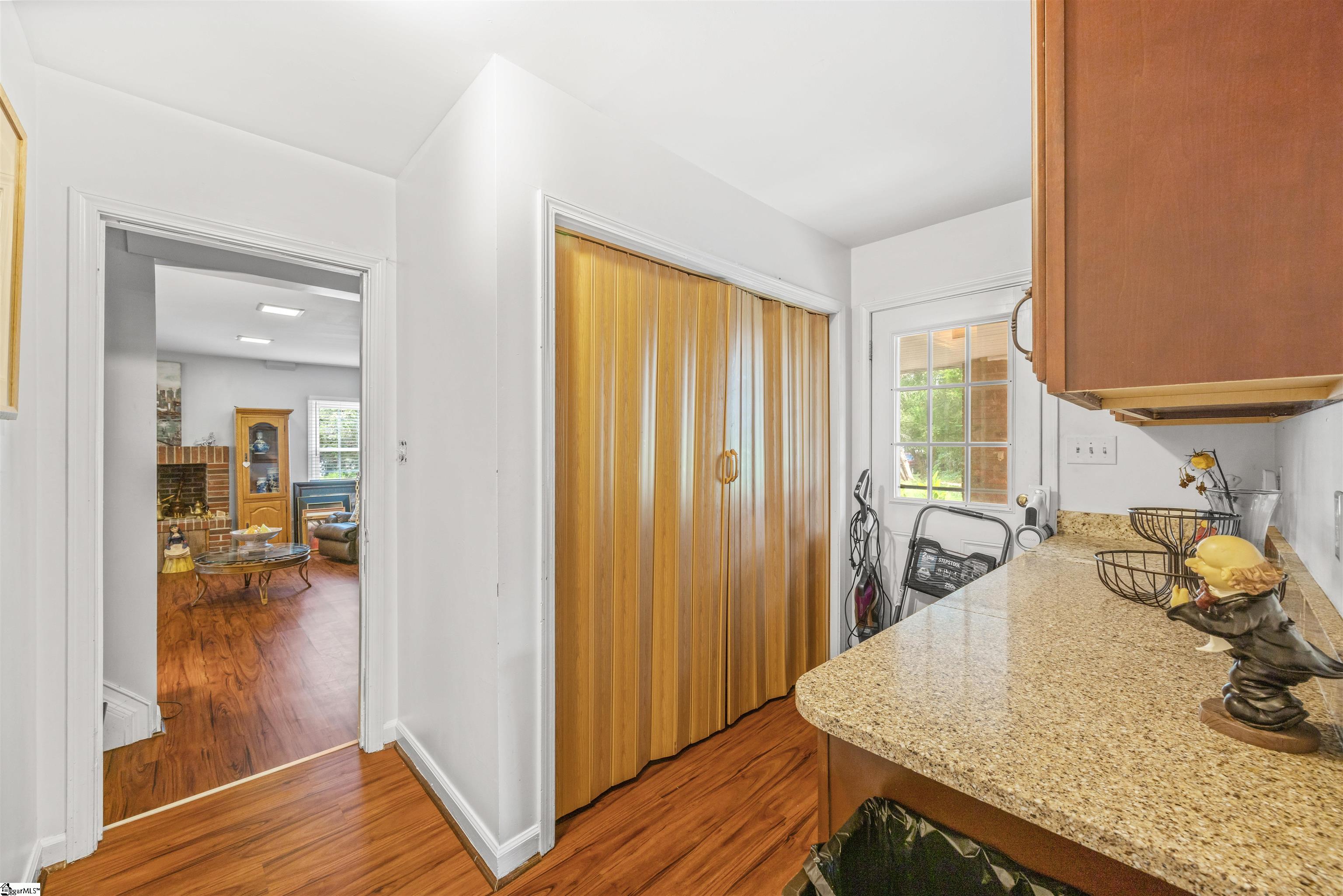 408 Putman Road Fountain Inn, SC 29644 - Photo 26 of 40