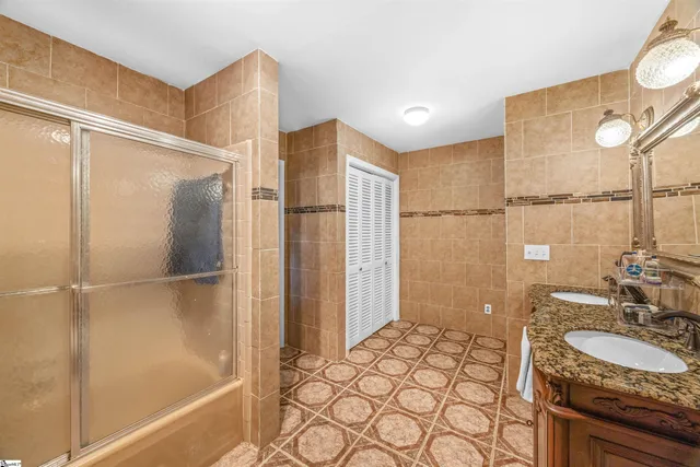 $625,000 | 408 Putman Road, Fountain Inn, SC 29644