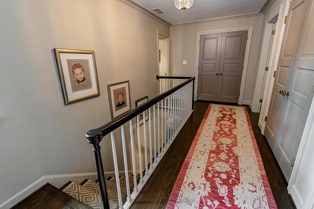 102 Ashbourne Road Columbus, OH 43209 - Photo 25 of 56