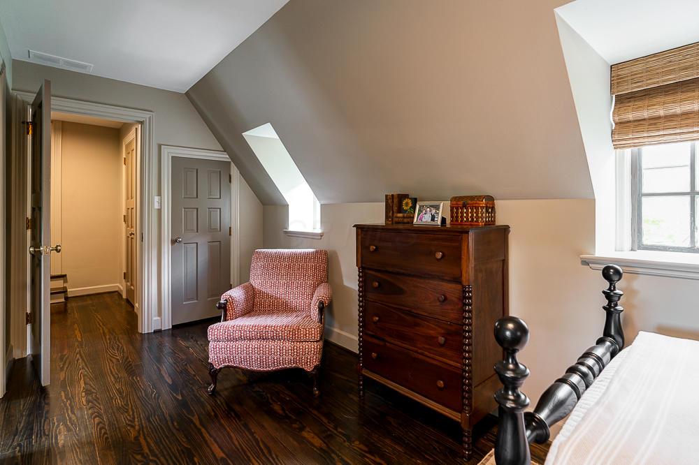 102 Ashbourne Road Columbus, OH 43209 - Photo 39 of 56