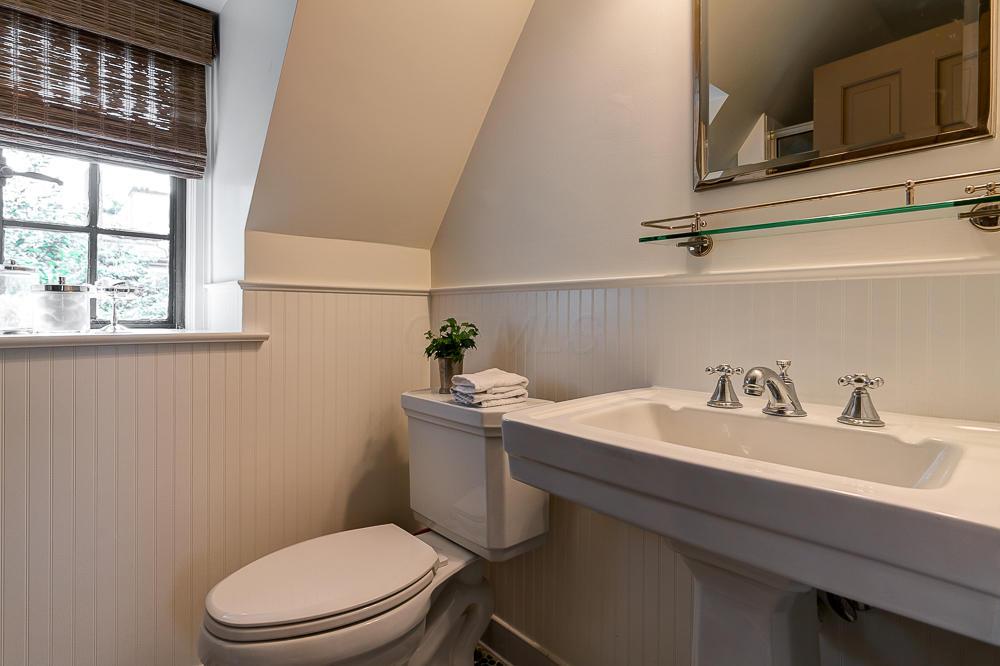 102 Ashbourne Road Columbus, OH 43209 - Photo 40 of 56