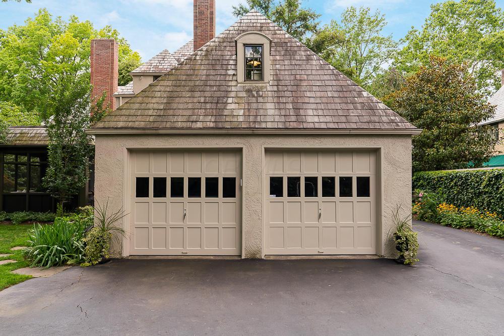 102 Ashbourne Road Columbus, OH 43209 - Photo 48 of 56