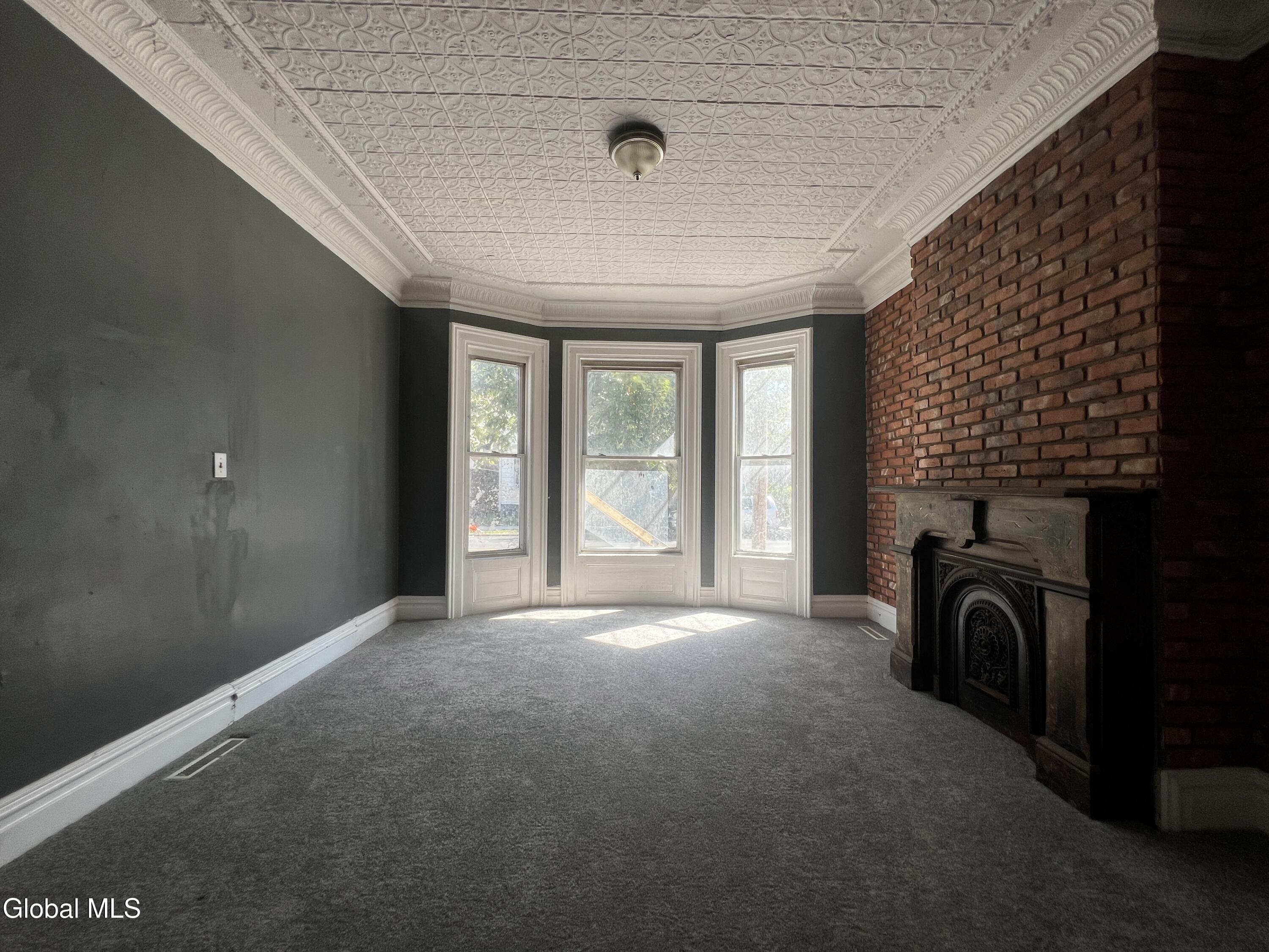 57 5th Avenue Troy, NY 12180 - Photo 5 of 45 IMG_2708