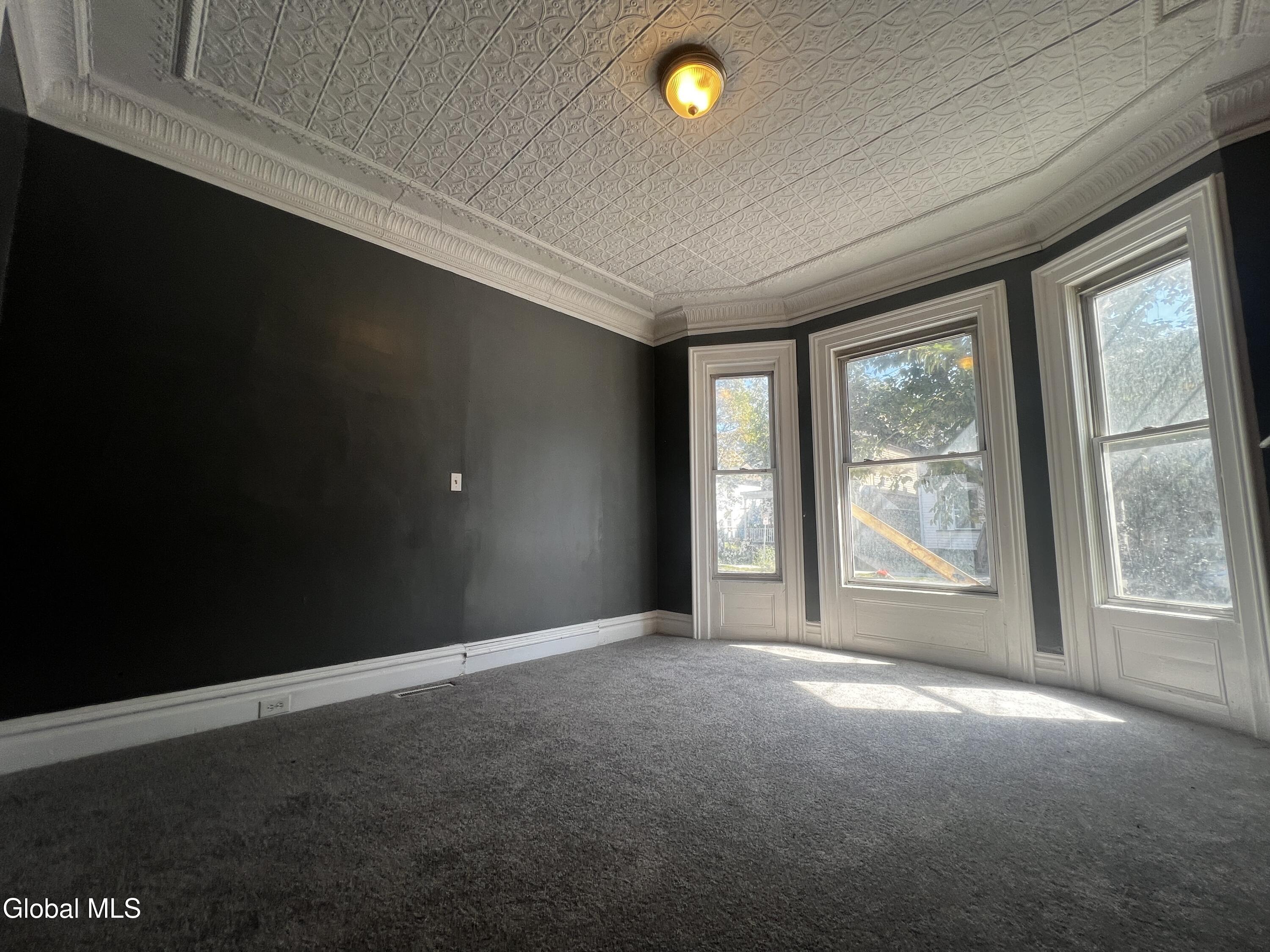 57 5th Avenue Troy, NY 12180 - Photo 7 of 45 IMG_2712