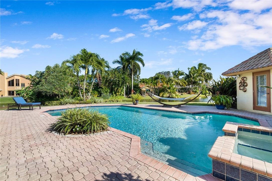 920 Coco Plum Way Plantation, FL 33324 - Photo 49 of 60 Photo 49