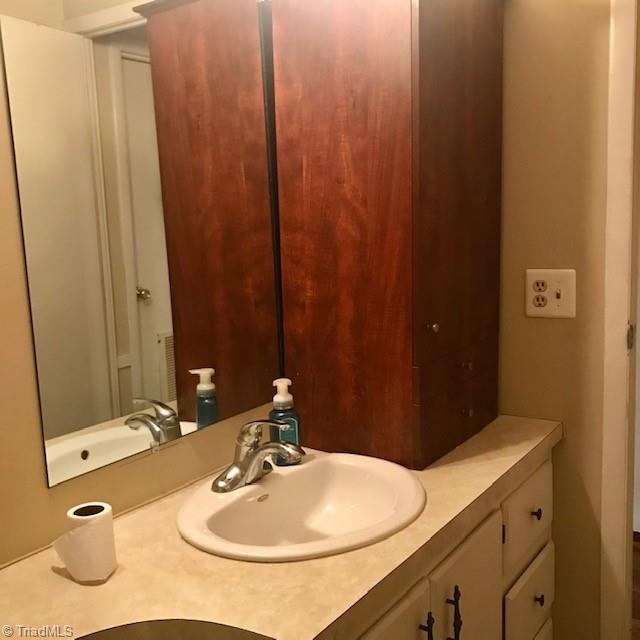124 3 B Road Asheboro, NC 27205 - Photo 25 of 35 Gallery Image 25