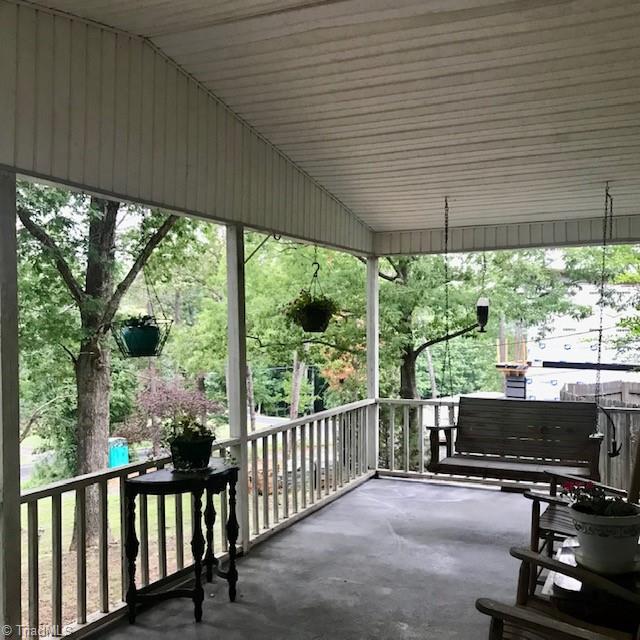124 3 B Road Asheboro, NC 27205 - Photo 8 of 35 Gallery Image 8