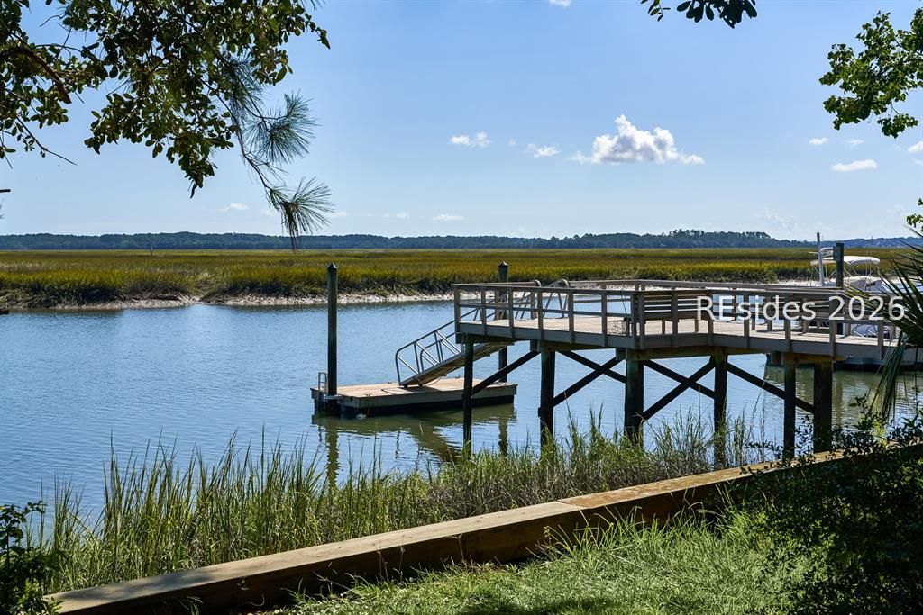 66 Stable Gate Road Hilton Head Island, SC 29926 - Photo 68 of 76 1 of 5 Fishing & Crabbing Docks
