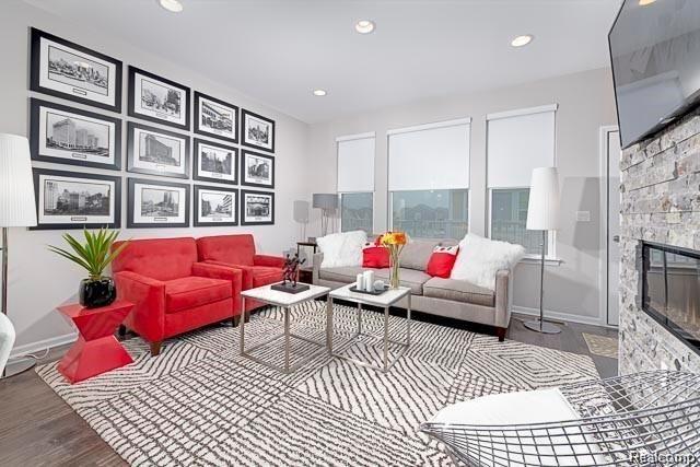 2500 Normandy Road, Unit 54 Royal Oak, MI 48073 - Photo 7 of 20 GetMedia (3).jpg