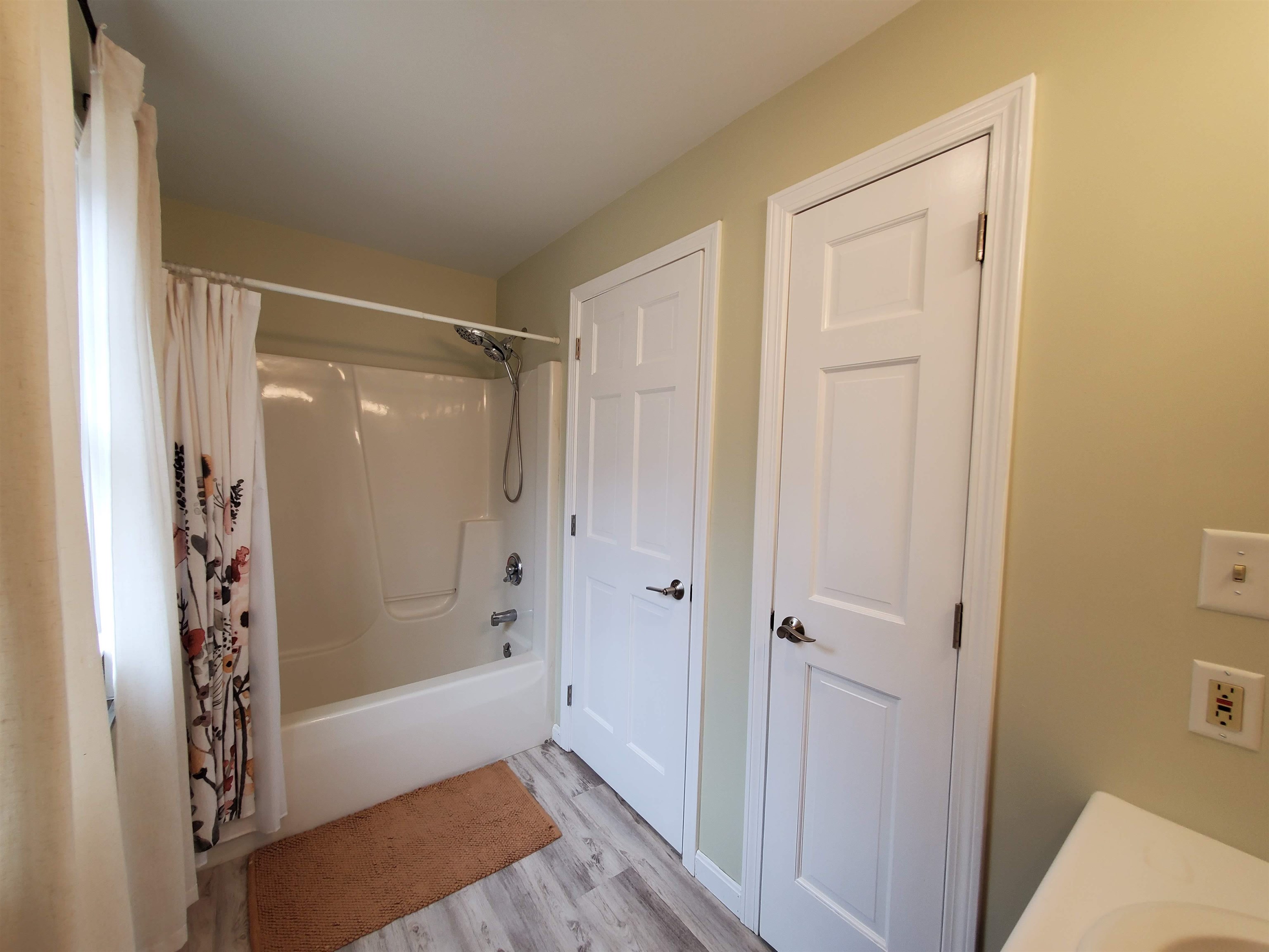 463 Meriden Road Lebanon, NH 03766 - Photo 26 of 40 Gallery Image 26