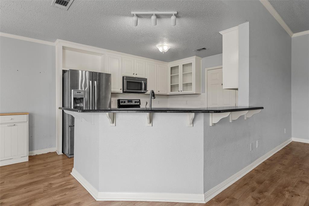 163 Topaz Circle Hewitt, TX 76643 - Photo 12 of 40