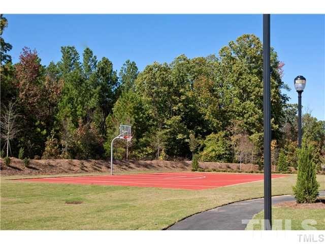 8137 Hovingham Way Raleigh, NC 27616 - Photo 15 of 20 Gallery Image 15