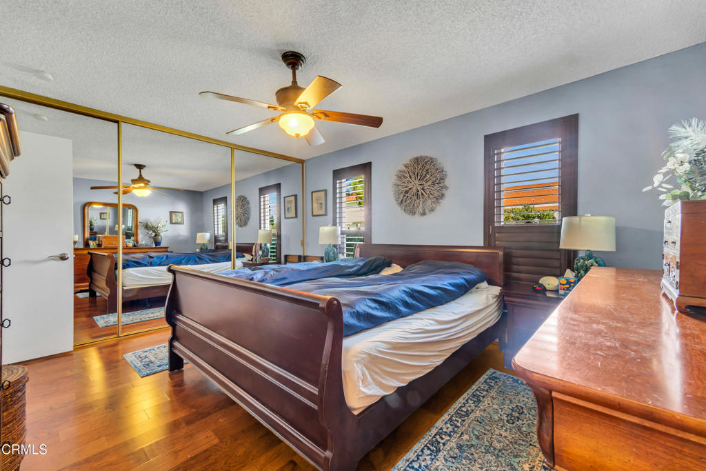 5290 Shiloh Way Ventura, CA 93003 - Photo 13 of 22 a living room with furniture and a large window