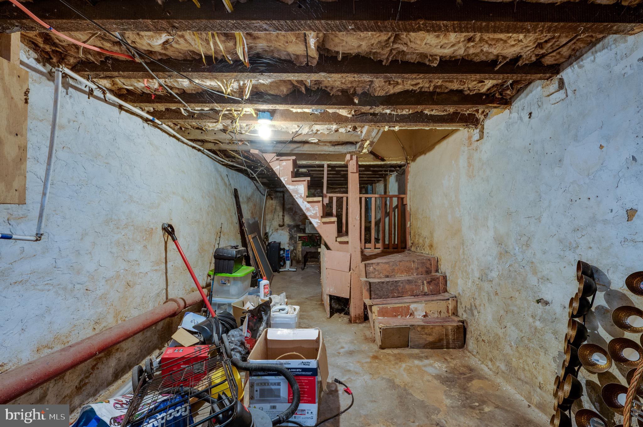 419 North 2nd Street Reading, PA 19601 - Photo 34 of 34 a view of entryway