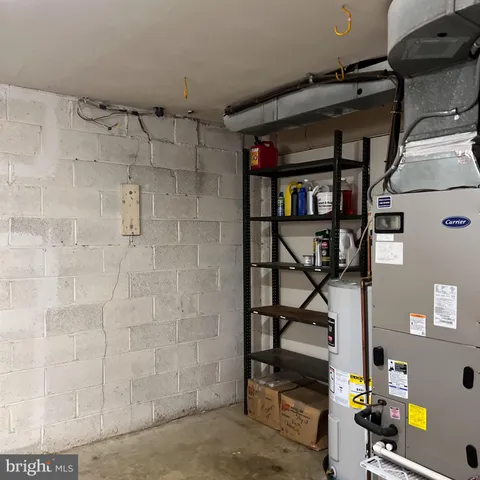 a view of a backyard of the house