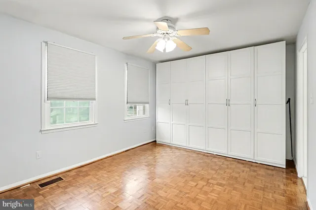 $2,700 | 3274 Applegate Court, Annandale, VA 22003