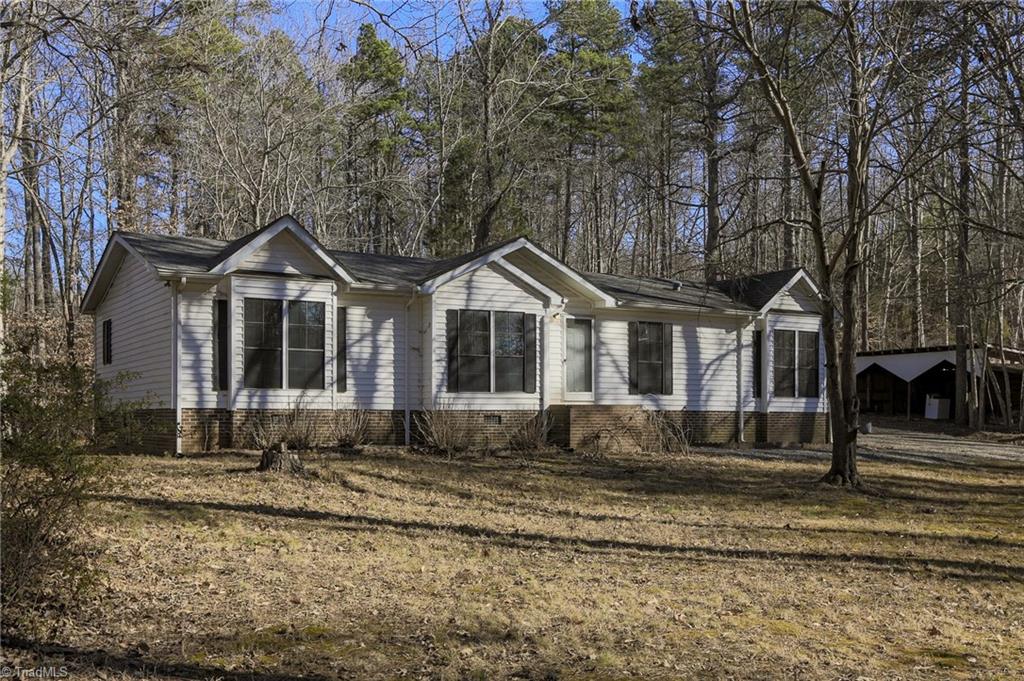 616 Kindley Road Thomasville, NC 27360 - Photo 4 of 30 Gallery Image 4