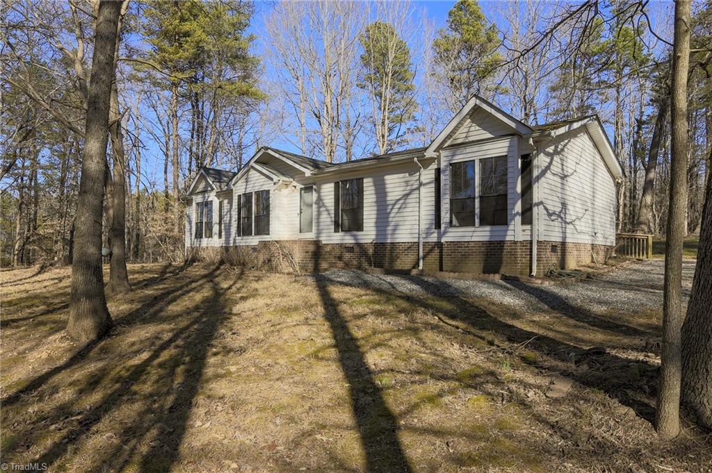616 Kindley Road Thomasville, NC 27360 - Photo 5 of 30 Gallery Image 5