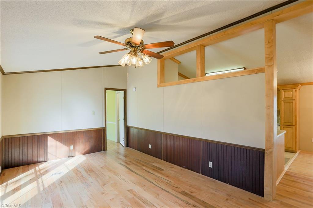 616 Kindley Road Thomasville, NC 27360 - Photo 7 of 30 Gallery Image 7