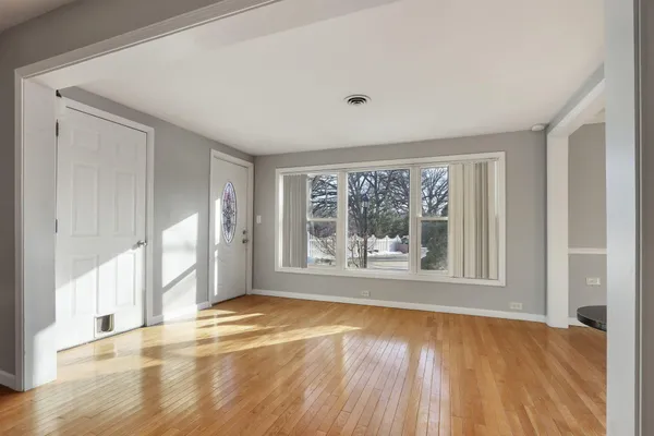 $2,400 | 1342 Lucille Avenue, Twin Lakes, WI 53181