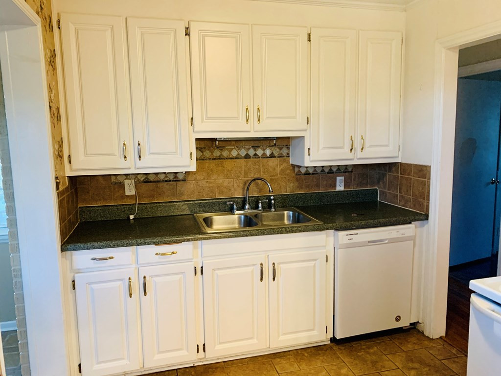114 Collier Street Aiken, SC 29803 - Photo 6 of 12