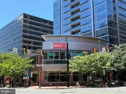 $425,000 | 1805 Crystal Drive, Unit 503S, Arlington, VA 22202